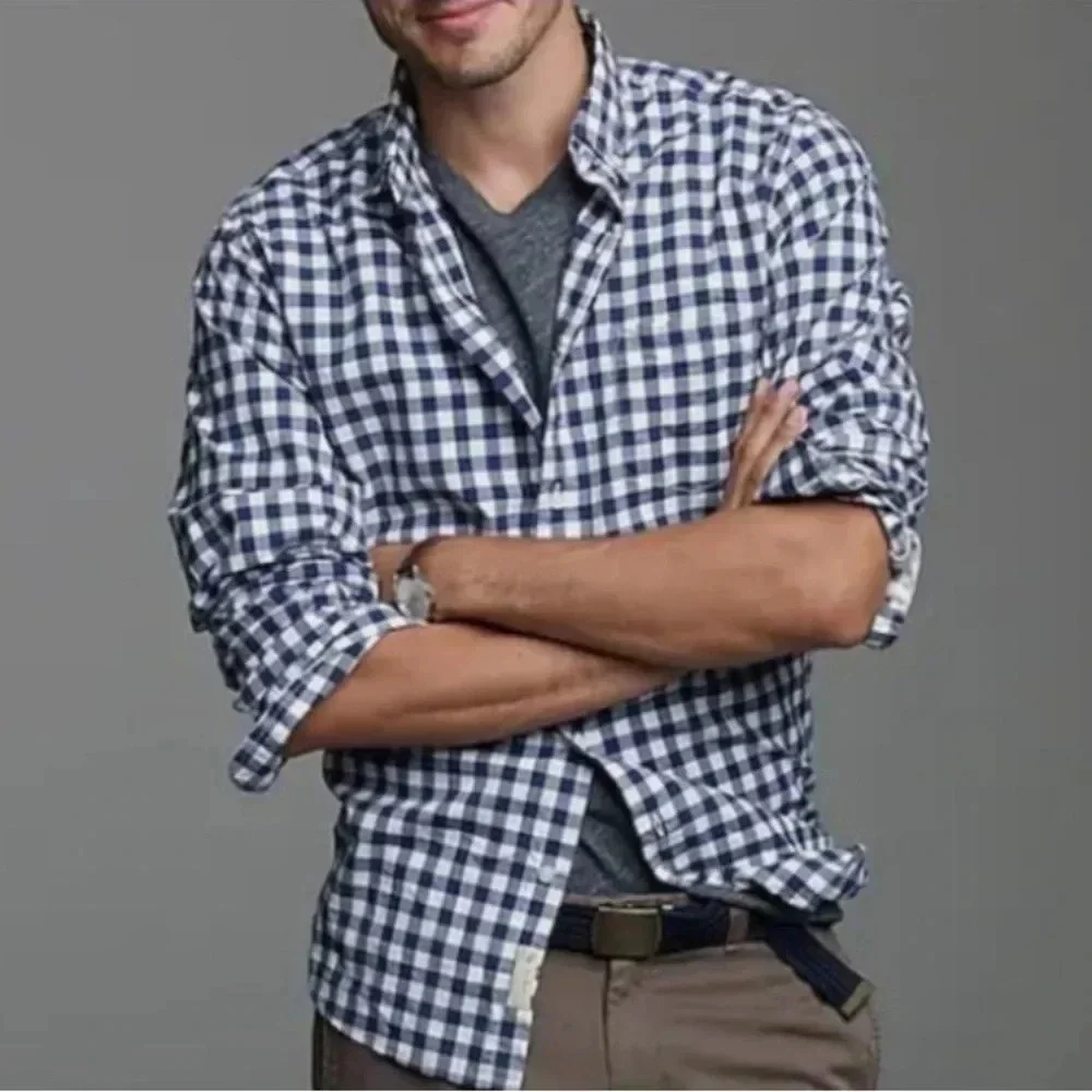 J.CREW BLUE GINGHAM SLIM BUTTON DOWN SHIRT